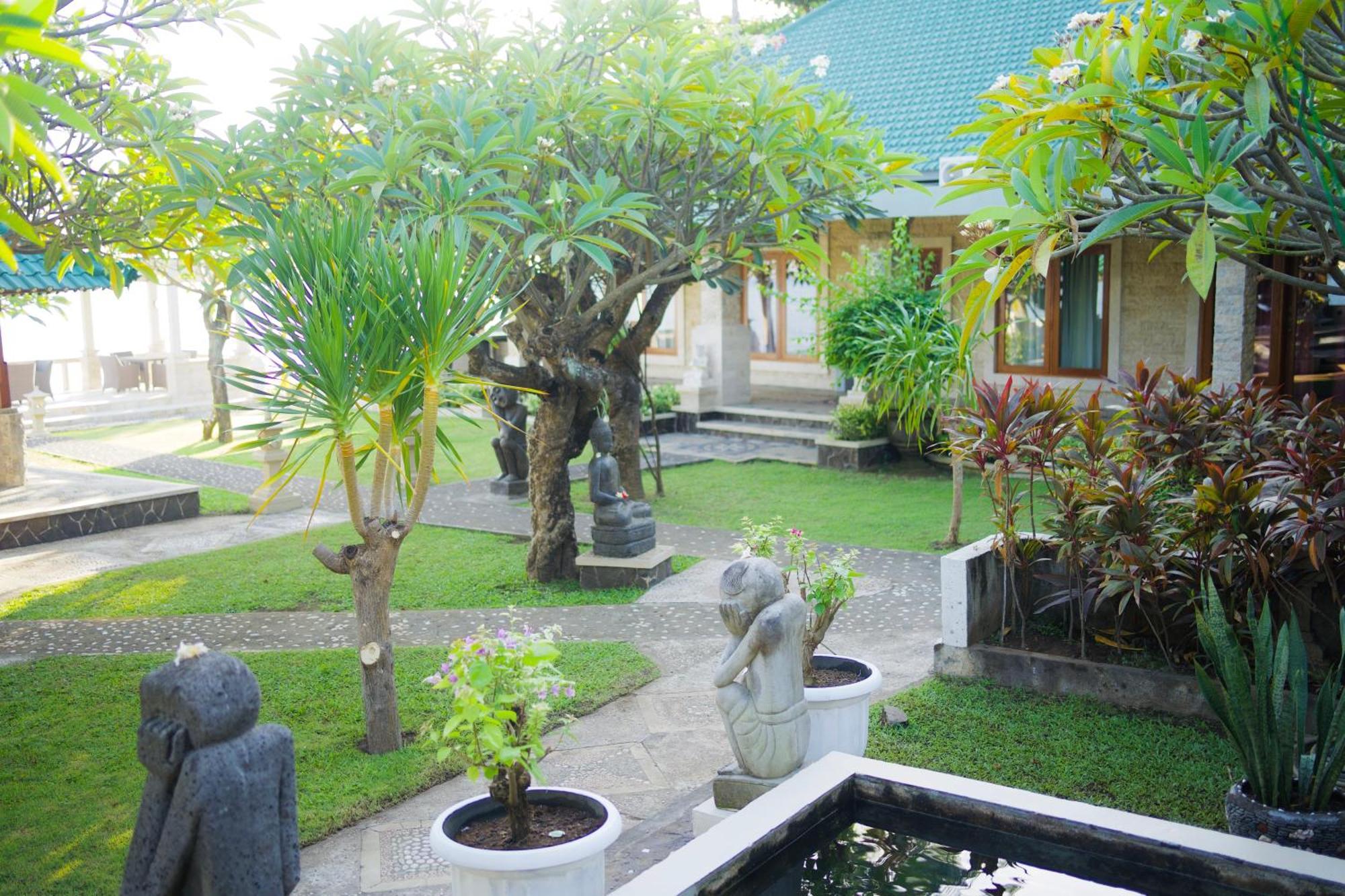 Poinciana Resort Tejakula Exterior foto